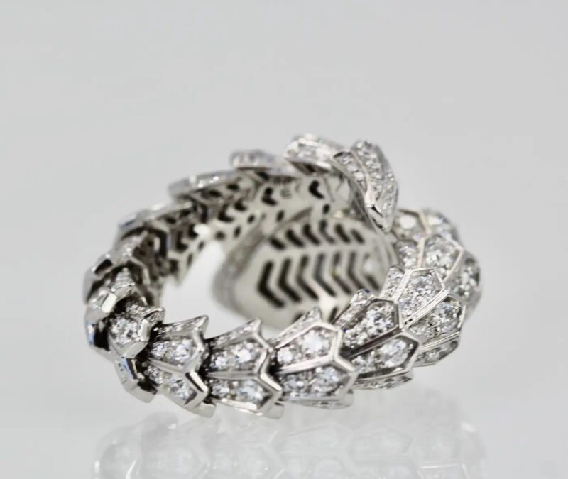 Nhẫn Serpenti Ring